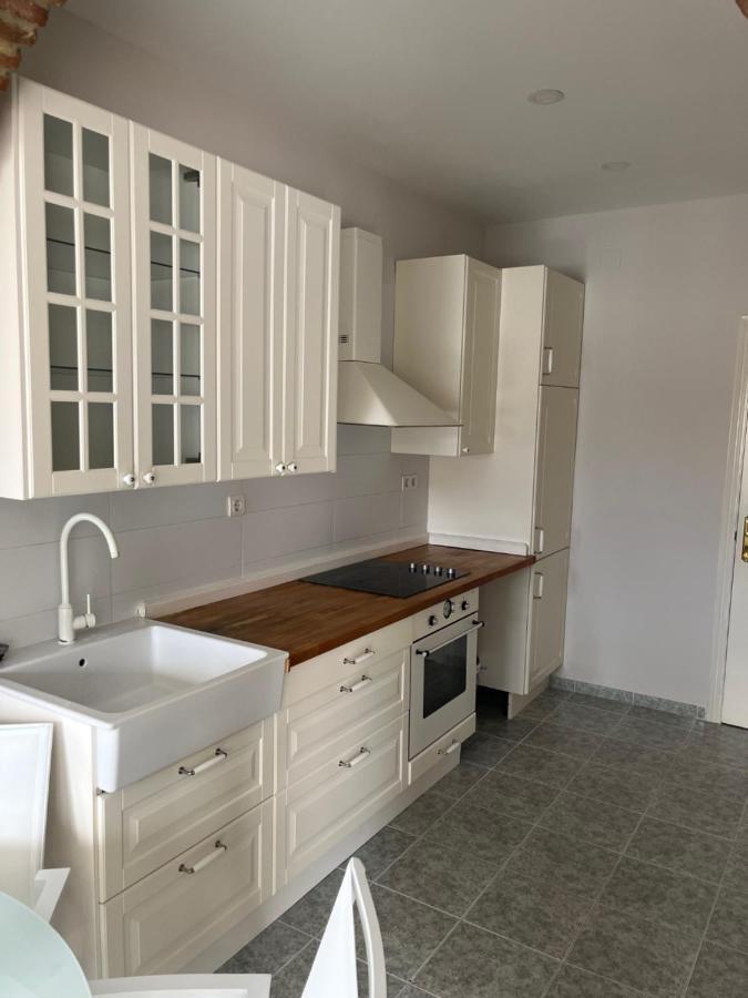 Appartement Aan Boulevard En Zwembad Sitio de Calahonda Esterno foto